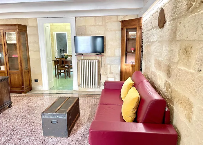 Vohis Luxury House - Fast Wi-Fi & Easy Parking