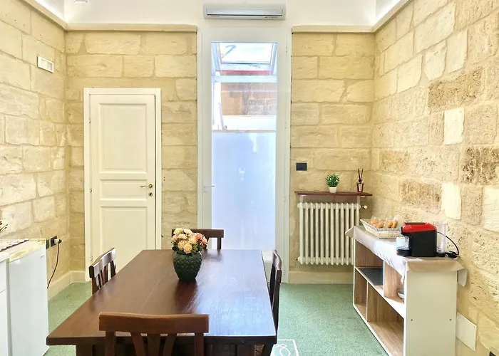 Vohis Luxury House - Fast Wi-Fi & Easy Parking