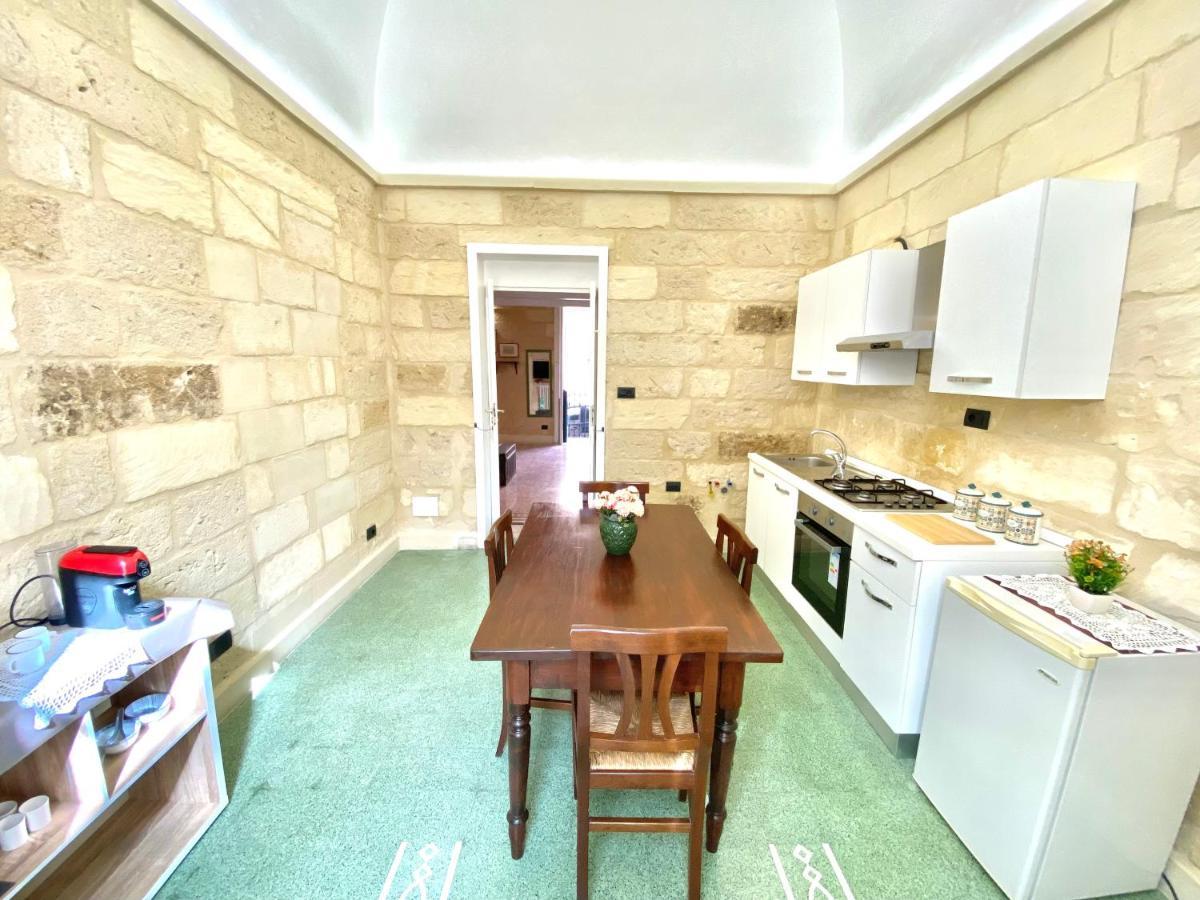 Vohis Luxury House - Fast Wi-fi & Easy Parking Apartment Lecce